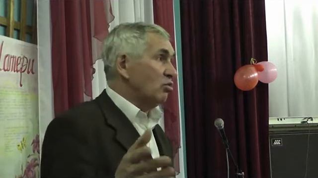 Спор на родительском  собрании