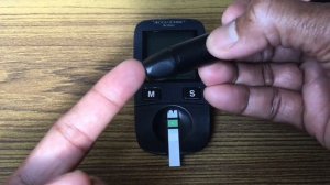 How to Change Lancet Needle | Accu Chek Softclix Tips to Load & Remove Pin safely | Device Use Guid