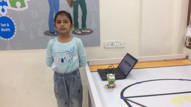 Lego Wedo 2.0 Extreme Habitat Explain By Stuti Hindocha From Robofunlab Porbandar смотреть онлайн