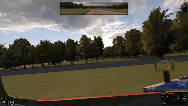 iRacing: Motorsport Simulator смотреть онлайн