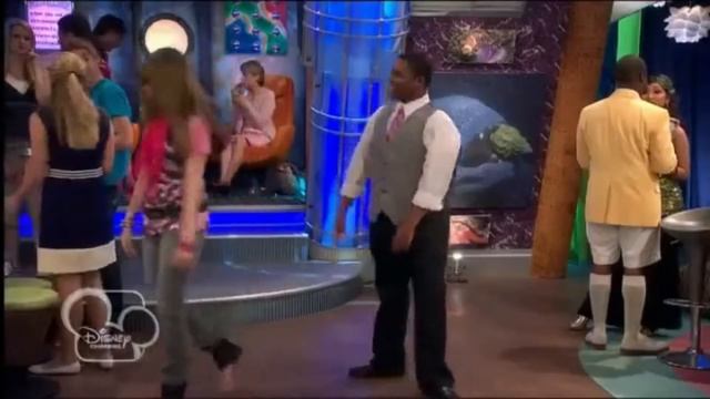 Корабните приключения на Зак и Коди сезон 3 епизод 5 (част 5) смотреть онлайн