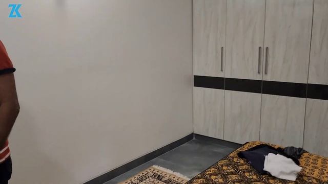 Double bed bedroom wallpaper decor design // study table wardrobe UPVC window design смотреть онлайн