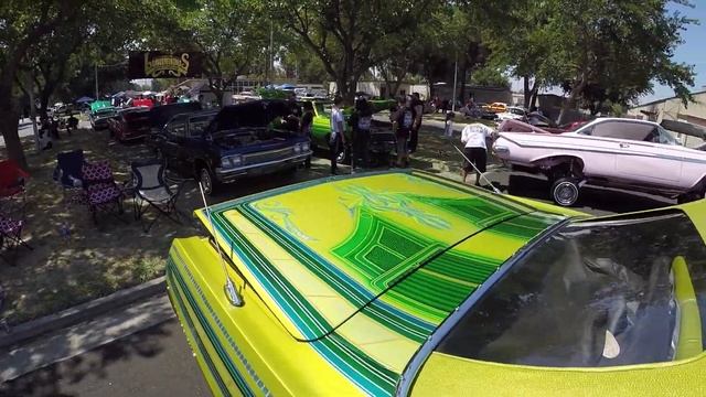 1967 Pontiac Bonneville смотреть онлайн