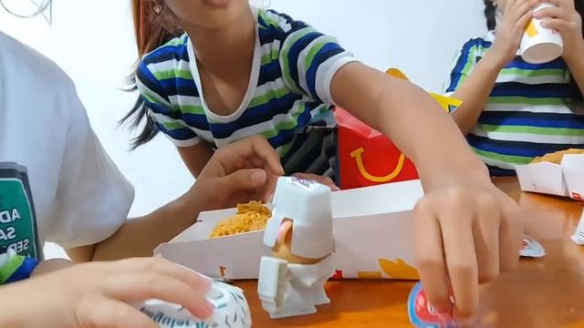 DISTA SAKIT GAK MASUK SEKOLAH😭 !! ADIK"NYA NANGIS #viralvideos смотреть онлайн
