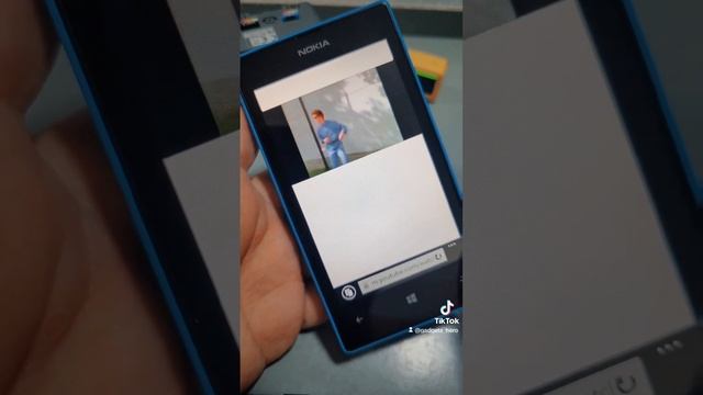 Windows Mobile phone on 2024 - Nokia Lumia 502 смотреть онлайн