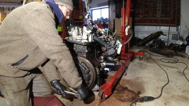 Clutch Noise or Transmission? - Jaguar XJC Manual Restoration Project смотреть онлайн