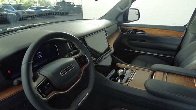 Virtual Tour : 2022 JEEP GRAND WAGONEER SERIES II смотреть онлайн