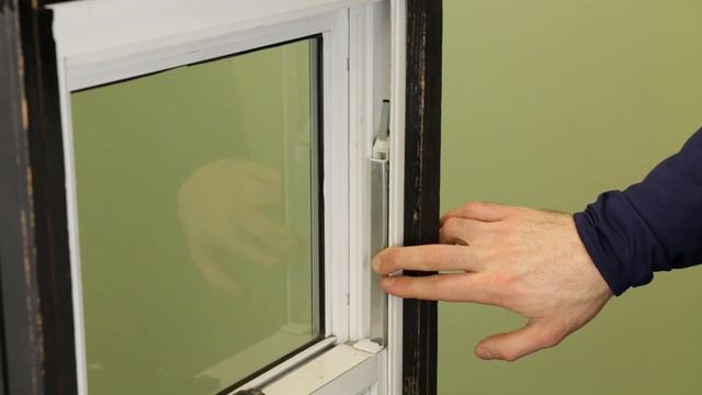 How to Replace a Top Sash Guide [1080p] смотреть онлайн