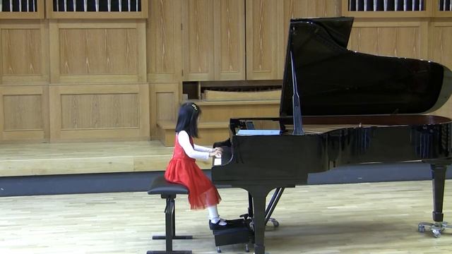 Aus den Klassen: Mingda Melina Xi, Klasse Stefana Chitta-Stegemann | Dr. Hoch's Konservatorium смотреть онлайн