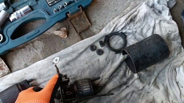 Стартер ЕЛЕ ЕЛЕ КРУТИТ , не Спешите Менять Батарею. смотреть онлайн