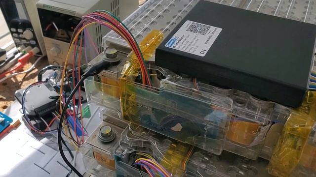 Heltec Active Balance BMS On Tesla S Battery Module смотреть онлайн