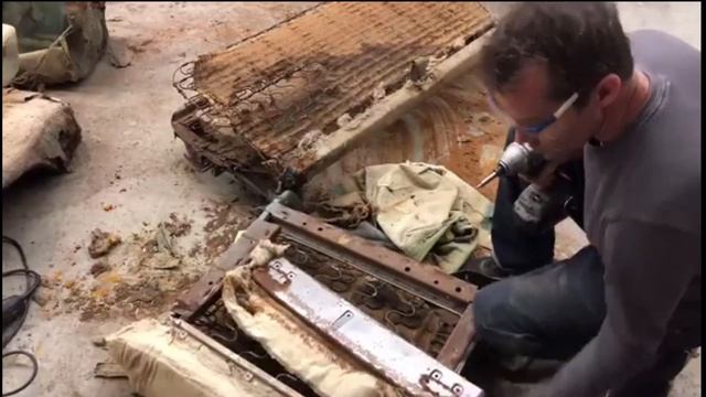 1953 Chevrolet Rebuild Seat Dismantling смотреть онлайн