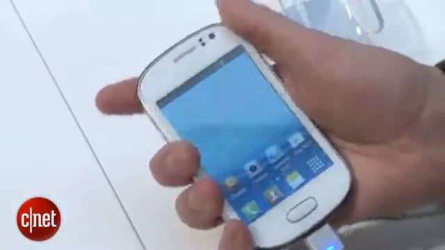 The Galaxy Fame is a cheap way to get Jelly bean смотреть онлайн