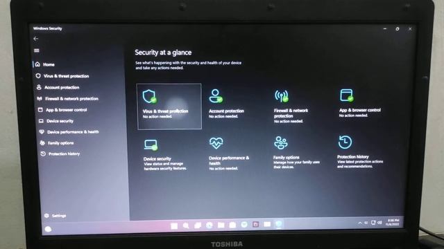 Disabling Windows Defender смотреть онлайн