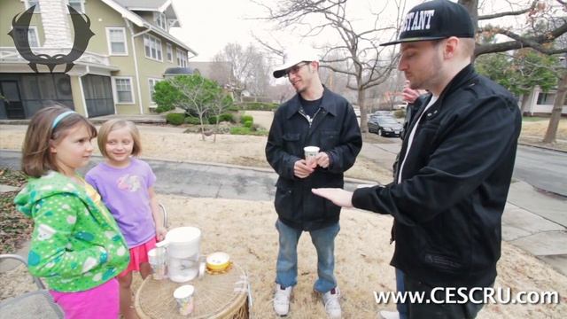 MAC LETHAL and UBIQUITOUS [ CES CRU ]- "Everyday's a Hustle " [Viral Video] смотреть онлайн