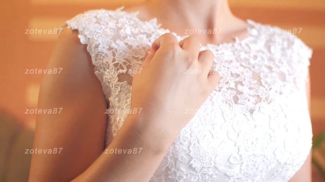 girl in beautiful white dress is standing by the window смотреть онлайн