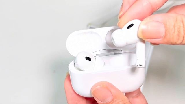 Unboxing AirPods Pro 2 and super cute AirPods case cover from Taobao смотреть онлайн