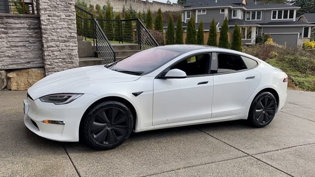 2022 Tesla S plaid light show!! смотреть онлайн