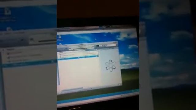 Ubuntu 9.04 con iTunes 9 e iPhone 3gs смотреть онлайн