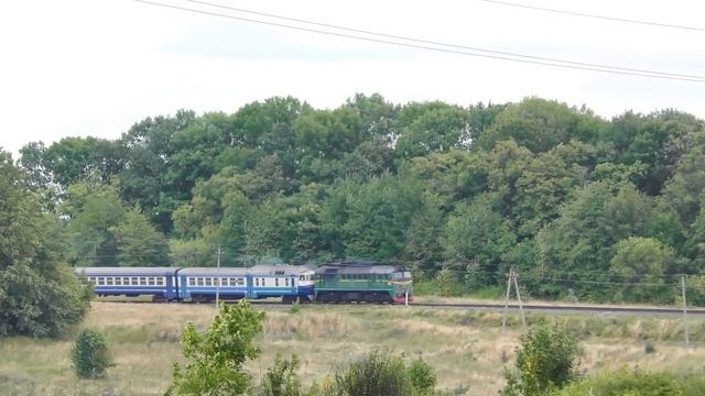 The locomotive rushes to the rescue. When one head was "torn off" смотреть онлайн