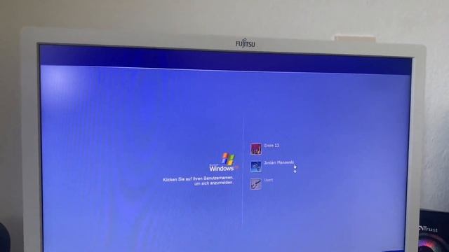 Microsoft Windows XP Professional Logoff смотреть онлайн