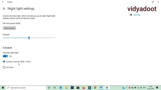 How to Use Night Light on Windows 10 [2020] | Night Light in Windows 10 (Night Mode) смотреть онлайн