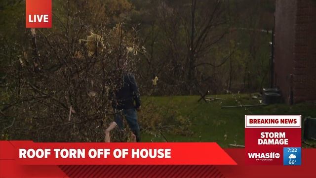 Storm damages several homes, trees in Prospect, Kentucky смотреть онлайн