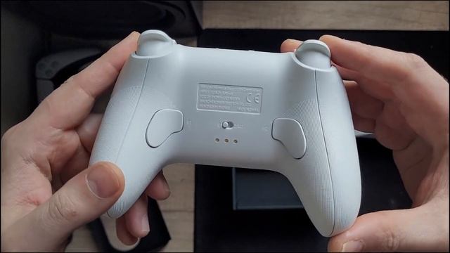 8BitDo Ultimate Bluetooth Controller - Unboxing смотреть онлайн