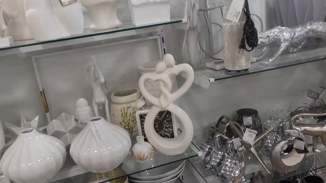 VLOG:NEW FURNITURE| I GOT MY DINNING TABLE FOR $49| WINDOW SHOPPING BLESSED ME |MSPATTIEK смотреть онлайн