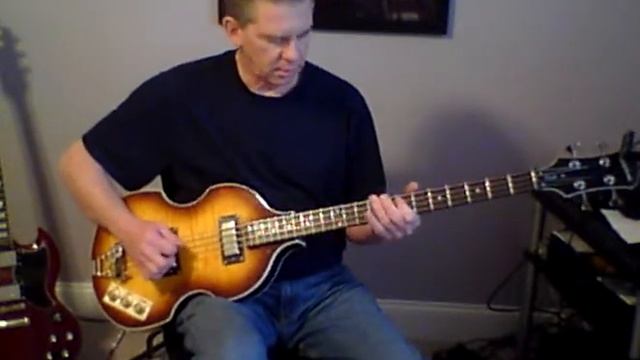 Look Through Any Window -bass cover- The Hollies смотреть онлайн