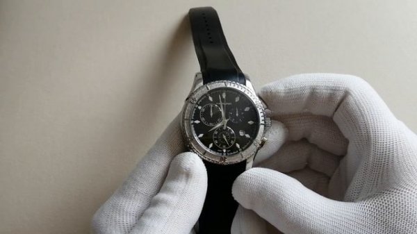 Обзор Hamilton jazzmaster quarz.