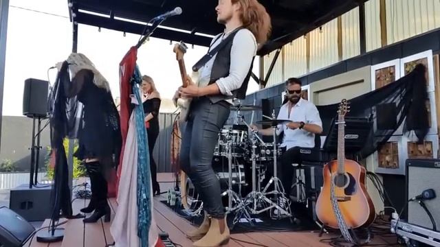 Tusk - The Story Book Tribute to Fleetwood Mac @Huntington Tavern смотреть онлайн