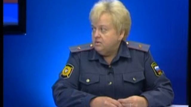 в центре внимания. Последний звонок3.wmv смотреть онлайн