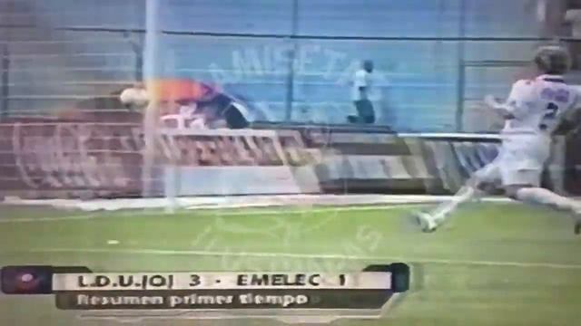 Liga de Quito vs Emelec - (Doblete de Wellington Sanchez 21 Agosto 2004) смотреть онлайн