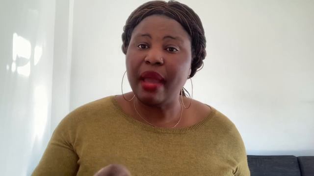 Brother chop mama apple 🍏 now he wan chop pinkin apple 🍎 too na waooooo!!!!!!! смотреть онлайн