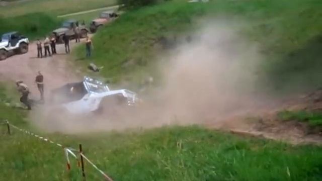 Jeep Wrangler v8 смотреть онлайн