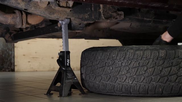 How to jack your 2009-2018 Dodge RAM 1500 ? ⬆ 🚗 смотреть онлайн