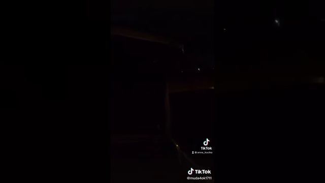 Эта что за дичь??? смотреть онлайн