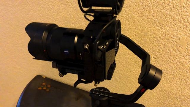 ZHIYUN WEEBILL S | Tiny giant. Best gimbal? смотреть онлайн