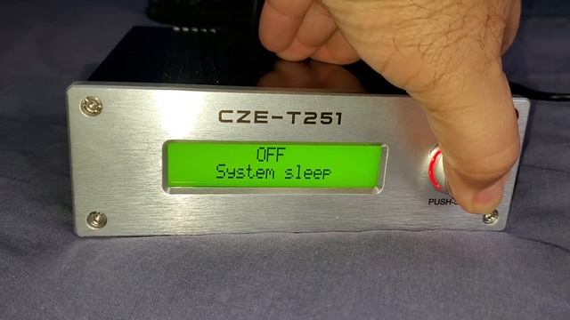 FM Transmitter Czh-t251 25w With Fabric Problem.