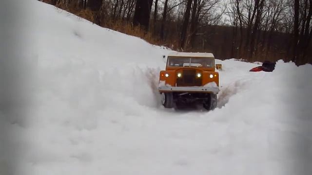 RC Land Rover Defender winter adventure — RC Cars OFF Road 4x4 Adventure смотреть онлайн