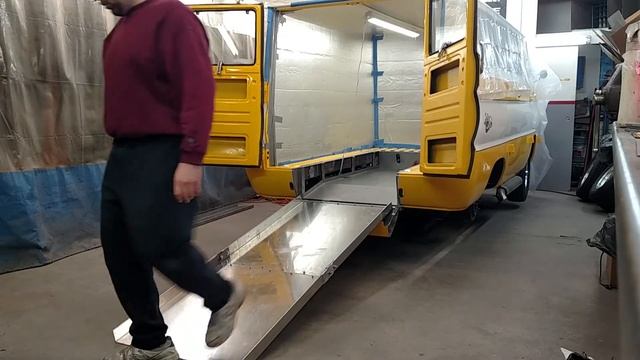 Logan's Custom A100 Dodge Hot Rod Cerebral Palsy Handicap Wheelchair Van Ramp Test смотреть онлайн