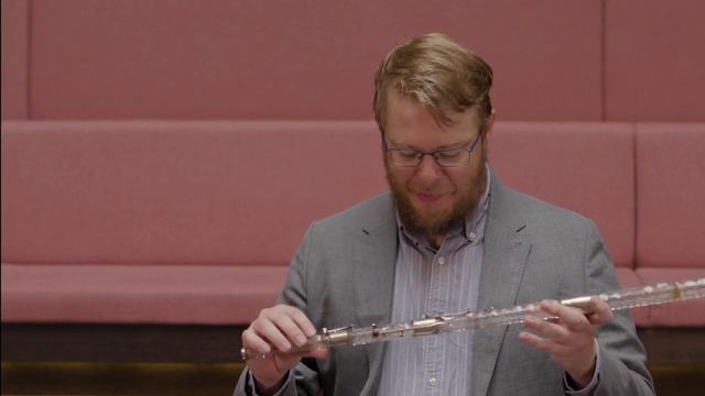 Glass flute by Claude Laurent смотреть онлайн