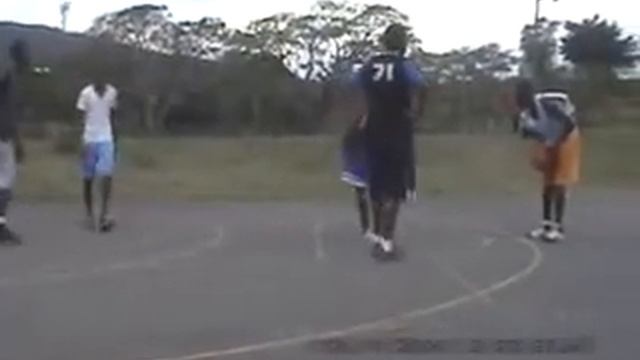 Basketball Thursdays Gazebo Edition.wmv смотреть онлайн