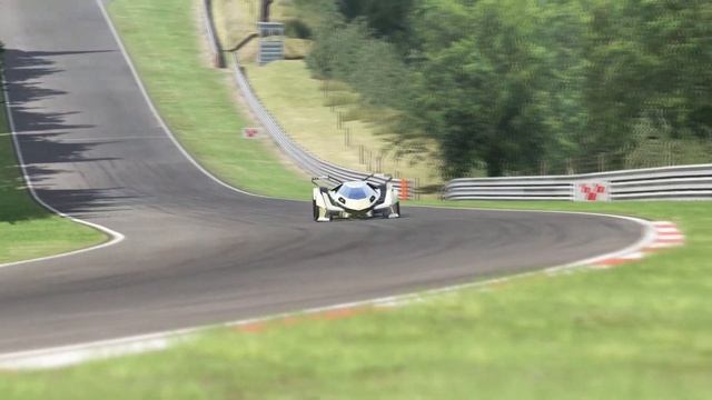 Lamborghini V12 Vision GT vs Lamborghini Terzo Millennio at Brands Hatch смотреть онлайн