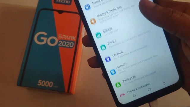 How to enable magazine auto wallpaper in tecno Spark go 2020, magazine auto wallpaper enable kare смотреть онлайн