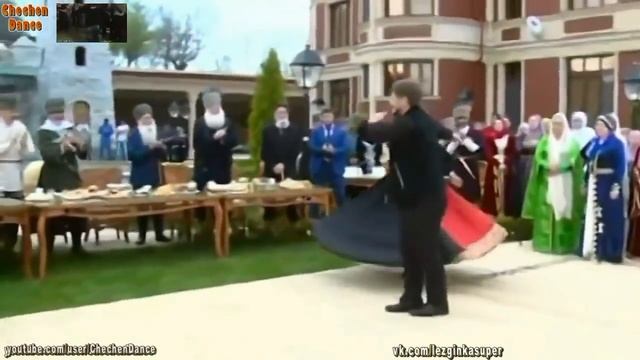 ЛЕЗГИНКА. Рамзан Кадыров ТАНЦУЕТ От ДУШИ . Лучшая Подборка смотреть онлайн