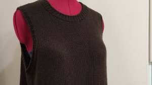 19.10.2024г. Комфортный, стильный жилет готов.