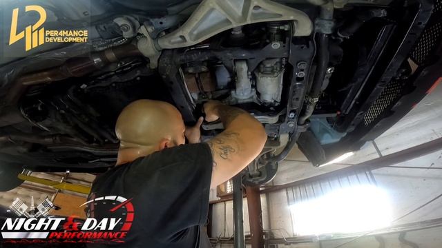 Per4mance Development Front Diff Brace install on Dodge Durango & Jeep Grand Cherokee смотреть онлайн
