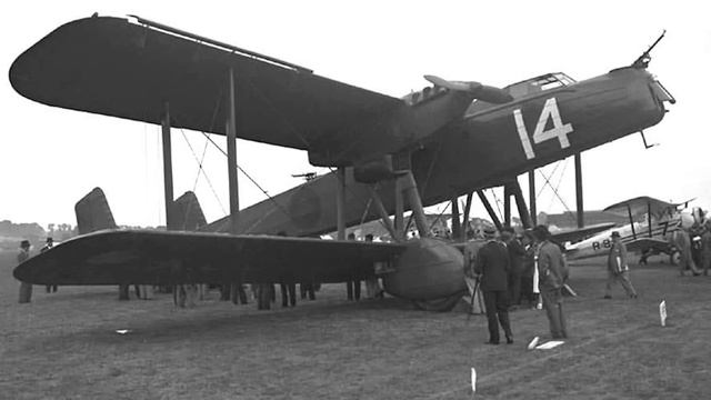 The British Bomber That Looked Utterly Ridiculous | Handley Page Heyford [Aircraft Overview #91] смотреть онлайн